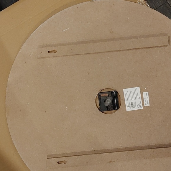 24" Round Rustic Wall Clock - Picture 2 of 4